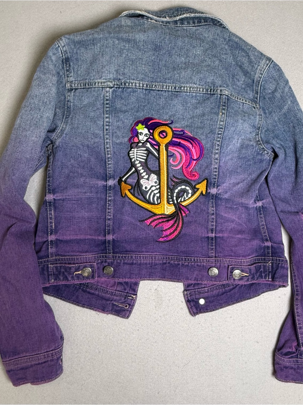 Free People 4 Jacket Embroidered Mermaid Muerta  Denim Purple Ombre Cropped Jean